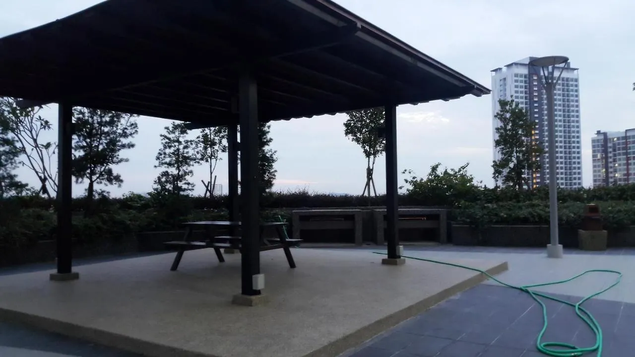 Appartement 5Min Paradigm Mall 15Min Sutera Mall Ciq 10Pax à Johor Bahru 0*,  Malaisie